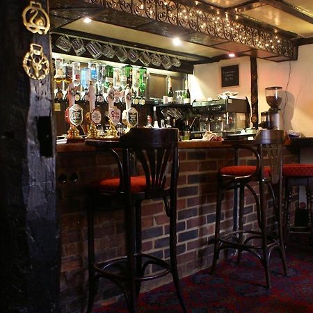 The Saracens Head Inn アマーシャム エクステリア 写真